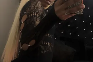 miss washin machinee - 22 - Image 3