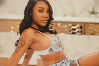 THE FAVORITE & THE BEST ⭐. - Image 7