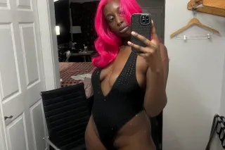 COME PLAY WITH HENNESSY - Image 9